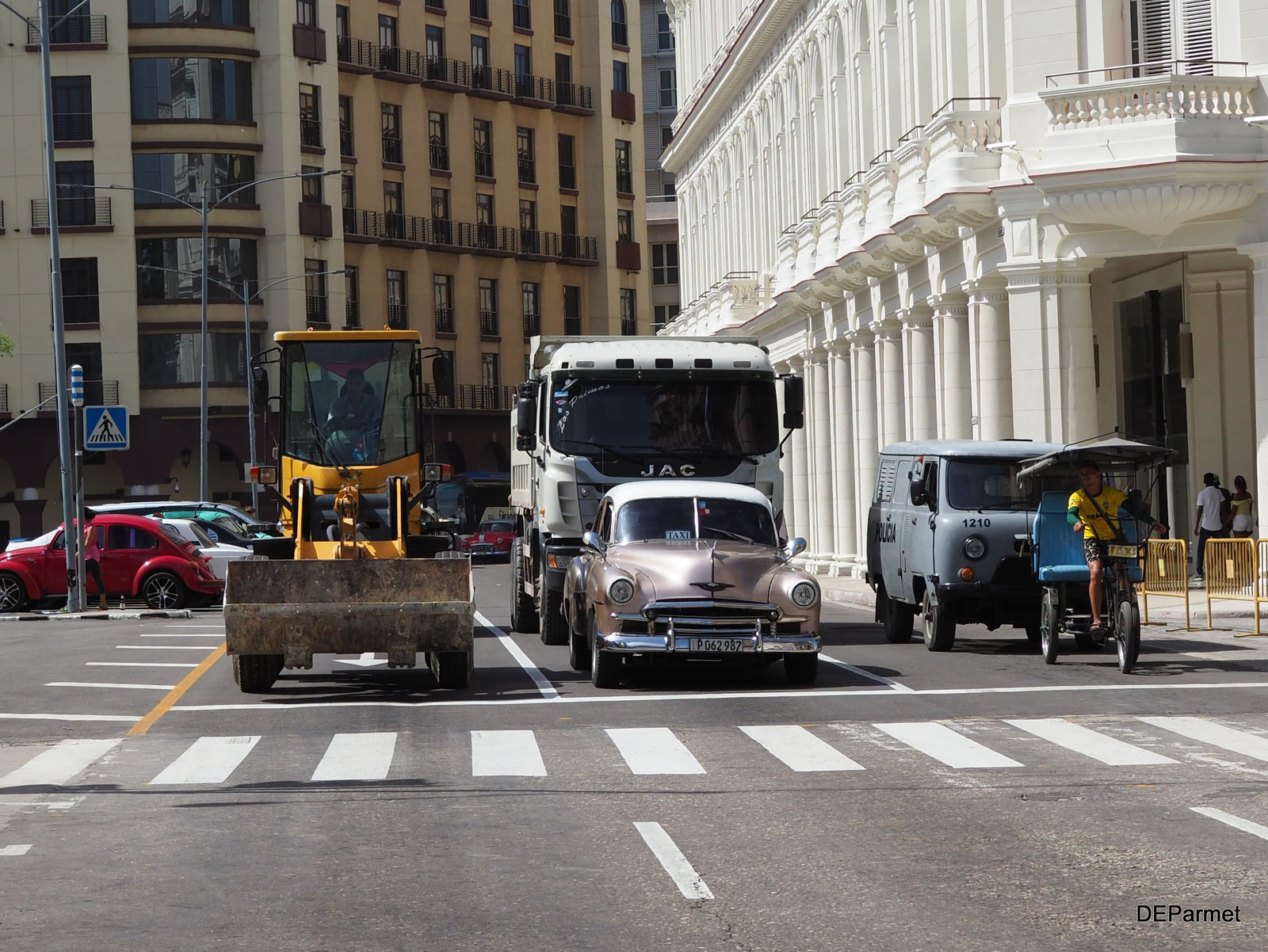 Traffic in the heart of Cuba